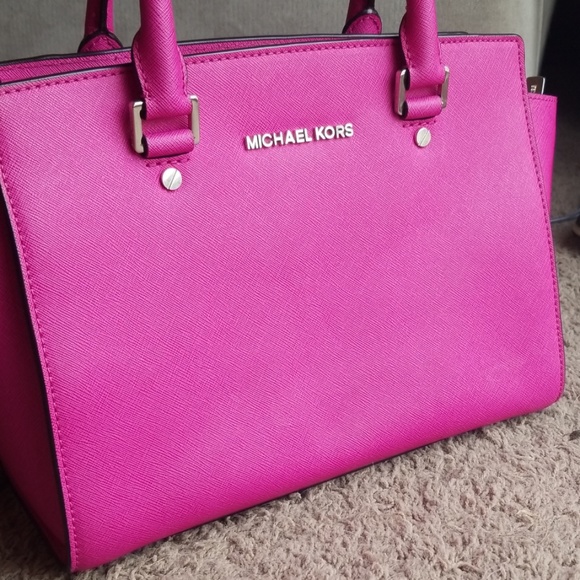Michael Kors bag - Picture 2 of 3